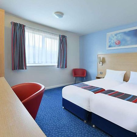 Travelodge Stirling M80 Cambusbarron Kamer foto